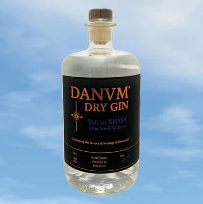 Danvm Dry Gin - Vulcan XH558 Blue Steel Edition